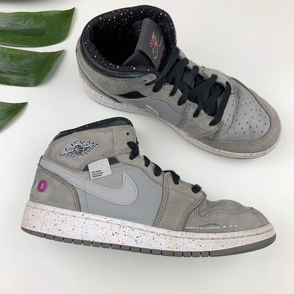 Nike Air Jordan Mid Wings NYC Subway Shoes Gray Sneakers